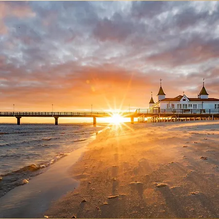 Marina Marina App 1 * هيرينجسدورف